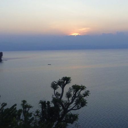 Emeraude Kivu Resort Cyangugu Buitenkant foto