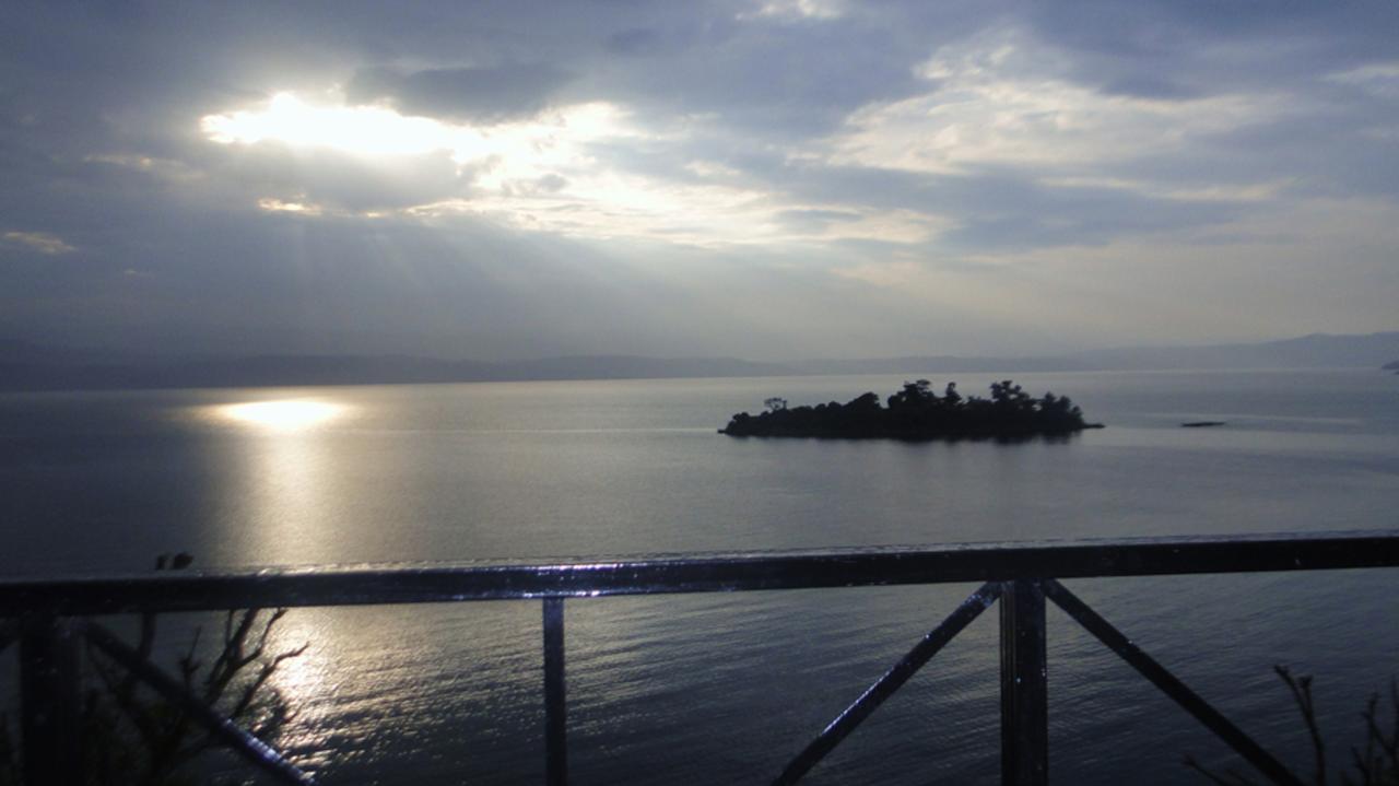 Emeraude Kivu Resort Cyangugu Buitenkant foto